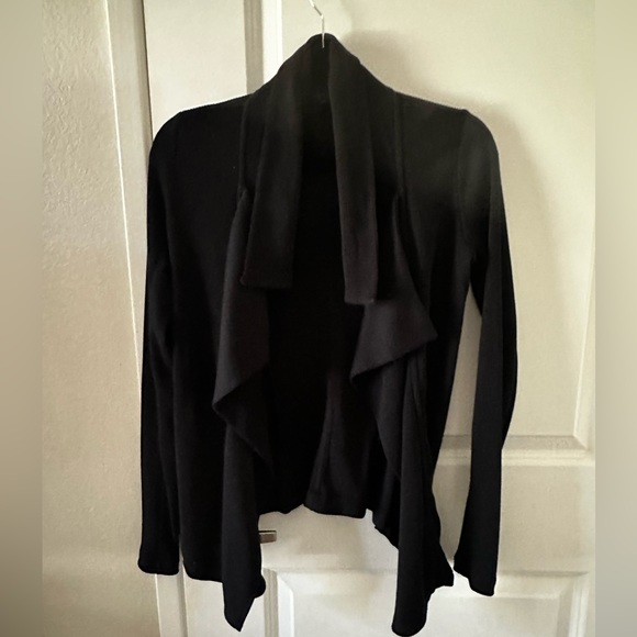 Ribbed Theory Sweater - Picture 3 of 4